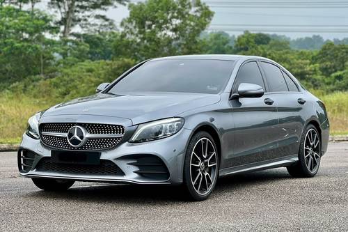 2019 Mercedes Benz C-Class Saloon C300 AMG Line  lama