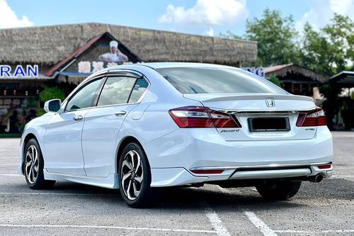 2017 Honda Accord 2.0 VTi Terpakai