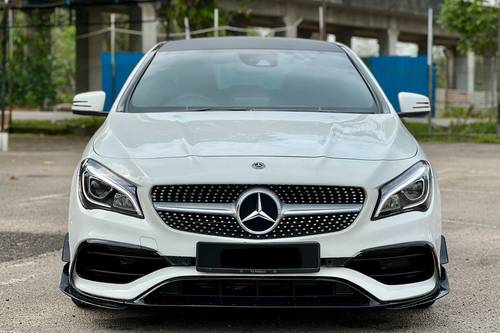 2018 Mercedes Benz CLA-Class Coupe 200 AMG Line Terpakai