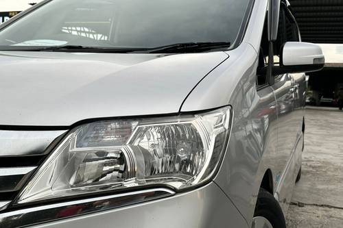 Second hand 2013 Nissan Serena 2.0L Highway Star 