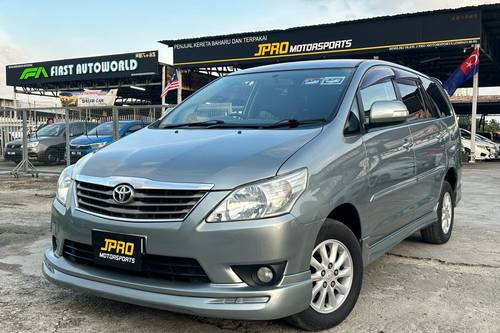 2011 Toyota Innova 2.0 G AT Terpakai