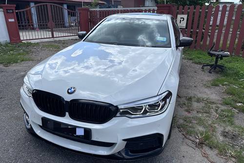 2019 BMW 5 Series Sedan 530i M Sport  lama