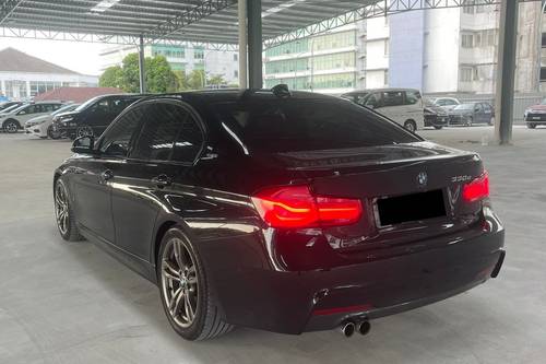 Terpakai 2018 BMW 3 Series Sedan 330e M Sport untuk Dijual