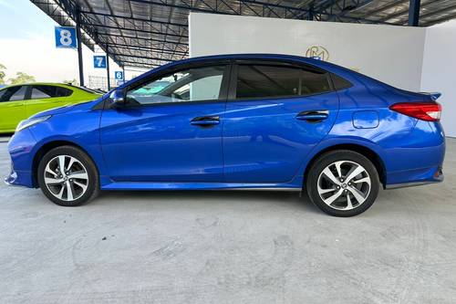 2022 Toyota Vios 1.5 E AT  lama