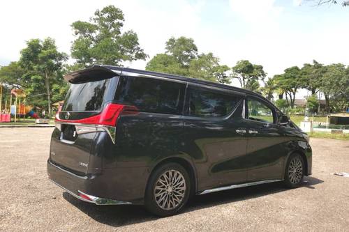 2016 Toyota Vellfire 2.5L Terpakai