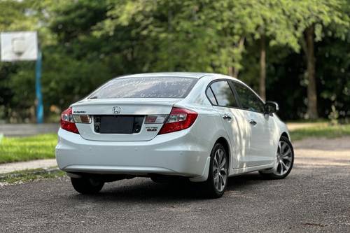 Old 2015 Honda Civic 2.0L AT