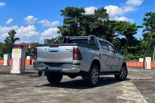 Second hand 2017 Toyota Hilux Double Cab 2.8G (AT) 4X4 