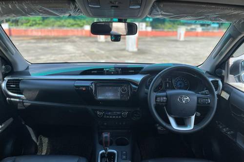 2nd Hand 2017 Toyota Hilux Double Cab 2.8G (AT) 4X4