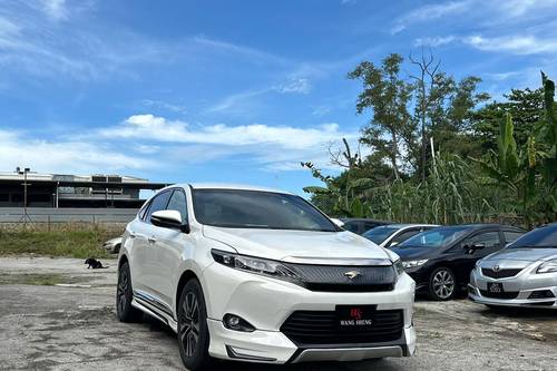 2014 Toyota Harrier 2.0 Luxury Terpakai