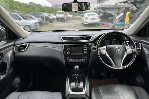 2015 Nissan X-Trail 2.0L FWD Terpakai