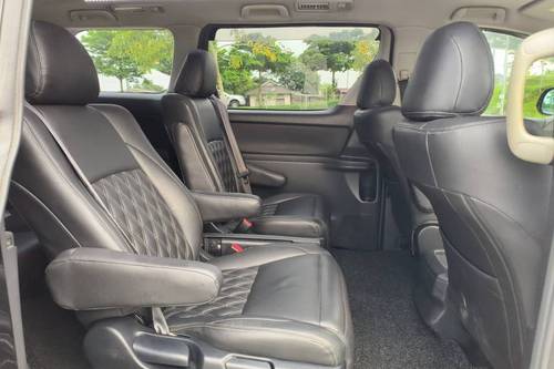 2009 Toyota Vellfire 2.4Z Terpakai