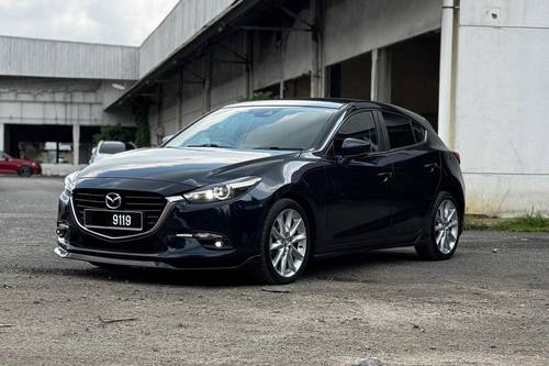 2018 Mazda 3 Hatchback SkyActive-G 2.0L Terpakai