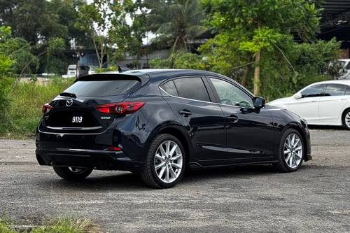 2018 Mazda 3 Hatchback SkyActive-G 2.0L Terpakai