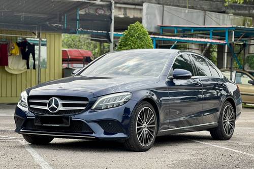 2019 Mercedes Benz C-Class Saloon C200 Avantgarde Line Terpakai