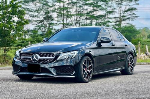 2016 Mercedes Benz C-Class Saloon C 200 AMG Line  lama