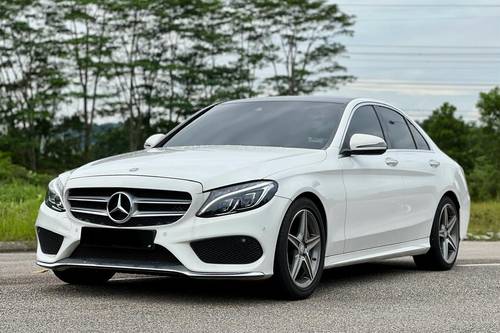 2016 Mercedes Benz C-Class Saloon C 250 AMG Line Terpakai