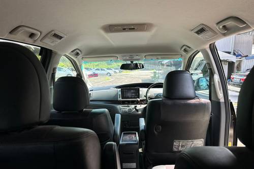 Used 2011 Toyota Estima 2.4