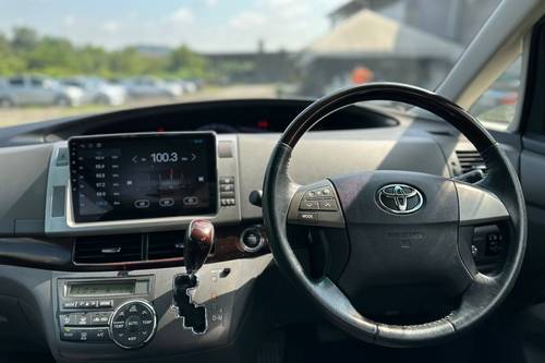 Used 2011 Toyota Estima 2.4