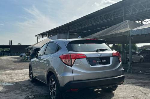 Second hand 2016 Honda HR-V 1.8L V 