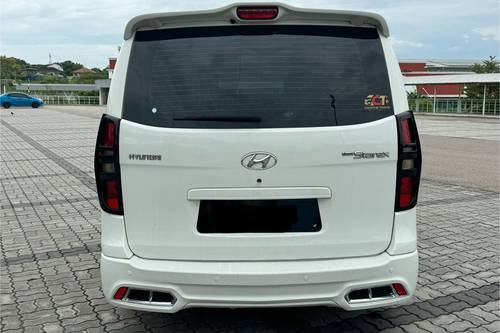 2010 Hyundai Starex TQ 2.5L  lama