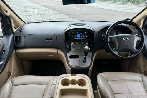 Terpakai 2010 Hyundai Starex TQ 2.5L untuk Dijual