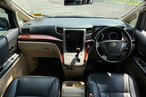 2009 Toyota Alphard 2.4 Terpakai