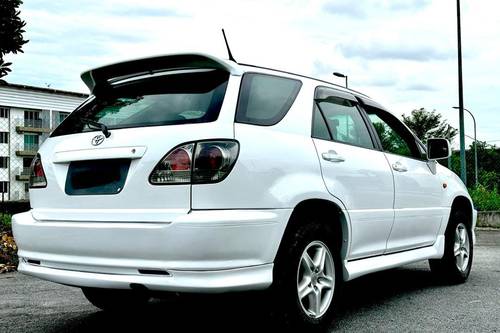 Used 2000 Toyota Harrier 2.4