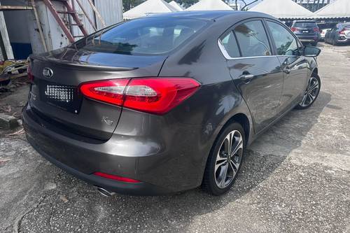 2016 Kia Cerato 2.0L Terpakai