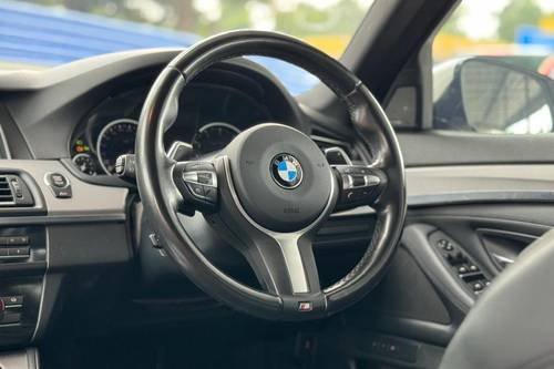 2016 BMW 5 Series Sedan 528i 2.0 M-sport Terpakai