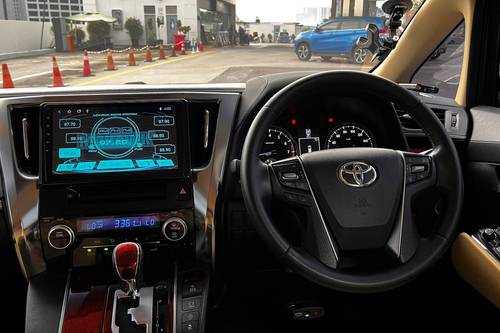 Terpakai 2015 Toyota Vellfire 2.5L untuk Dijual