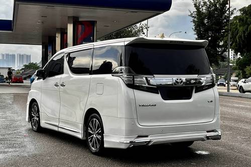 2015 Toyota Vellfire 2.5L Terpakai