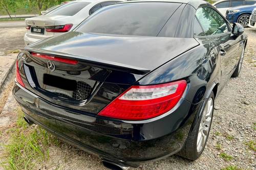 2015 Mercedes Benz SLK-Class SLK 200 Blue Efficiency Terpakai