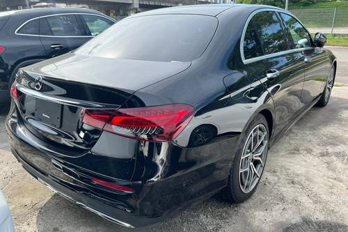 Terpakai 2020 Mercedes Benz E-Class Saloon E200 2.0 untuk Dijual