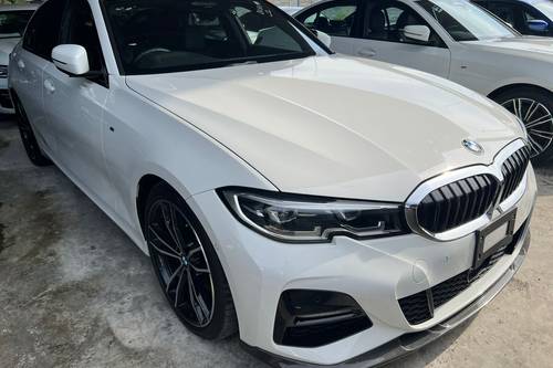 Second hand 2019 BMW 3 Series Sedan 330i M Sport 