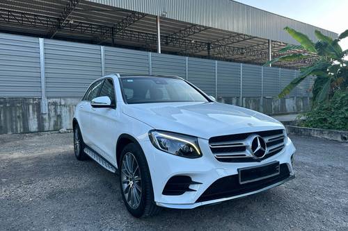 Terpakai 2017 Mercedes Benz GLC-Class 250 4Matic AMG Line untuk Dijual