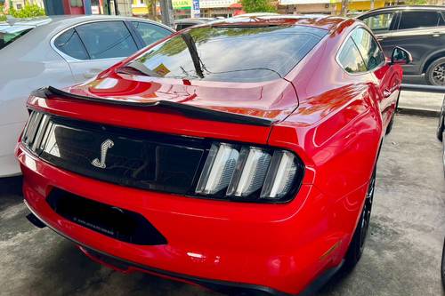 Old 2016 Ford Mustang 5.0L GT