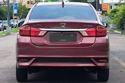 Second hand 2019 Honda City 1.5L V 