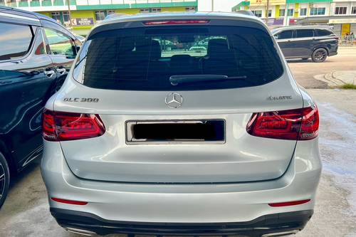 Second hand 2022 Mercedes Benz GLC-Class 300 AMG Line 