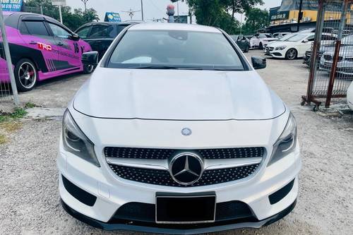 2013 Mercedes Benz CLA-Class Coupe CLA 250  lama