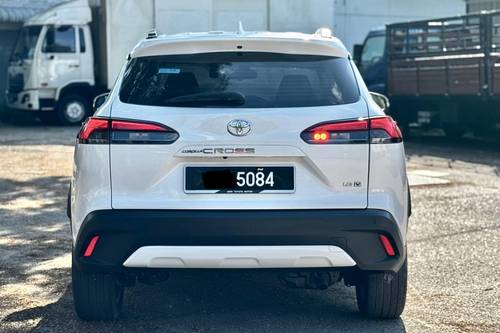 Terpakai 2022 Toyota Corolla Cross 1.8V A/T untuk Dijual