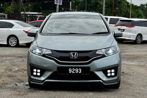 2nd Hand 2015 Honda Jazz 1.5L V