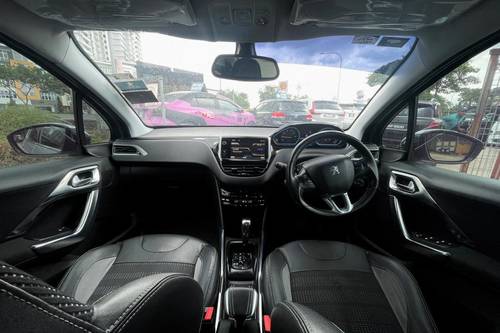 2013 Peugeot 2008 Allure Terpakai