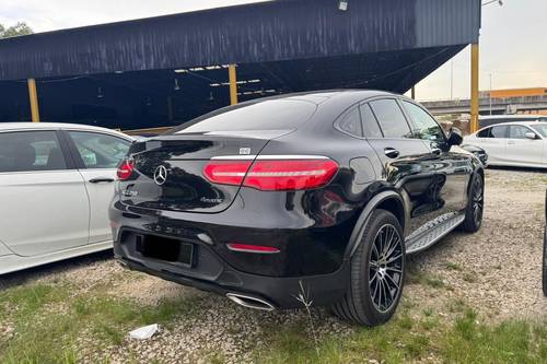 Old 2018 Mercedes Benz GLC-Class 250 4Matic AMG Line