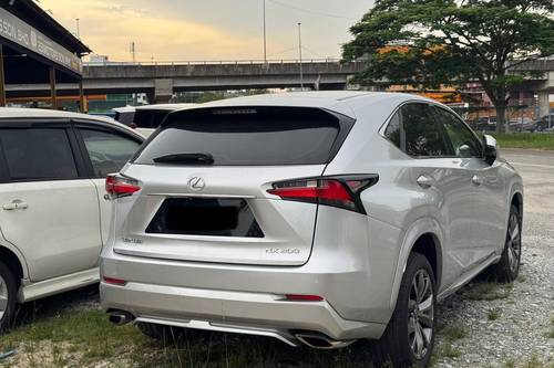 Old 2015 Lexus RX 200t Luxury