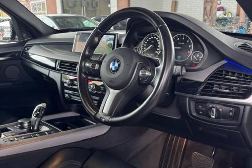 2018 BMW X5 Hybrid xDrive 40e M Sport Terpakai