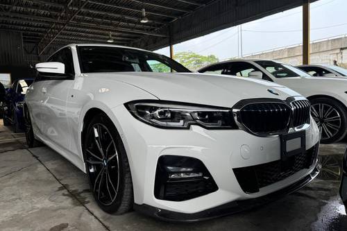 Second hand 2019 BMW 3 Series Sedan 330i M Sport 