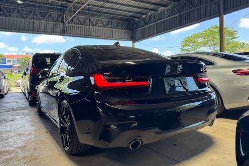 Terpakai 2019 BMW 3 Series Sedan 330i M Sport untuk Dijual