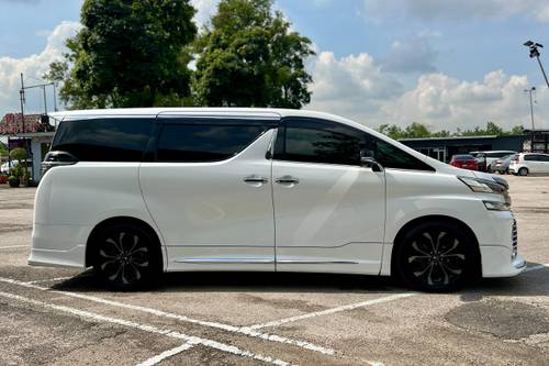 Terpakai 2017 Toyota Vellfire 2.5L untuk Dijual