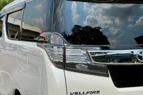 2017 Toyota Vellfire 2.5L Terpakai