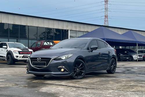 2014 Mazda 3 Sedan 2.0L High Terpakai